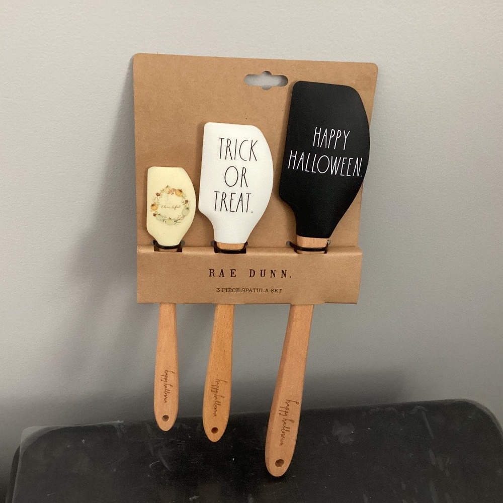 Rae Dunn spatulas